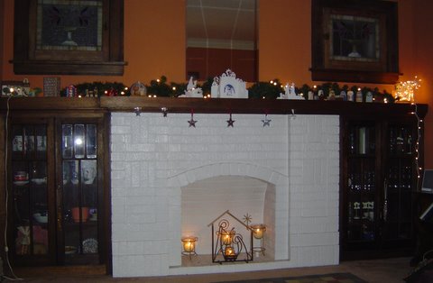 Nativity Mantel